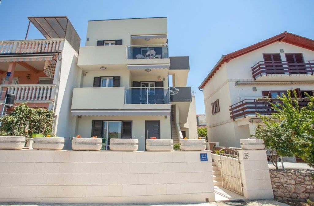 Apartments Bepo Rogoznica  Esterno foto