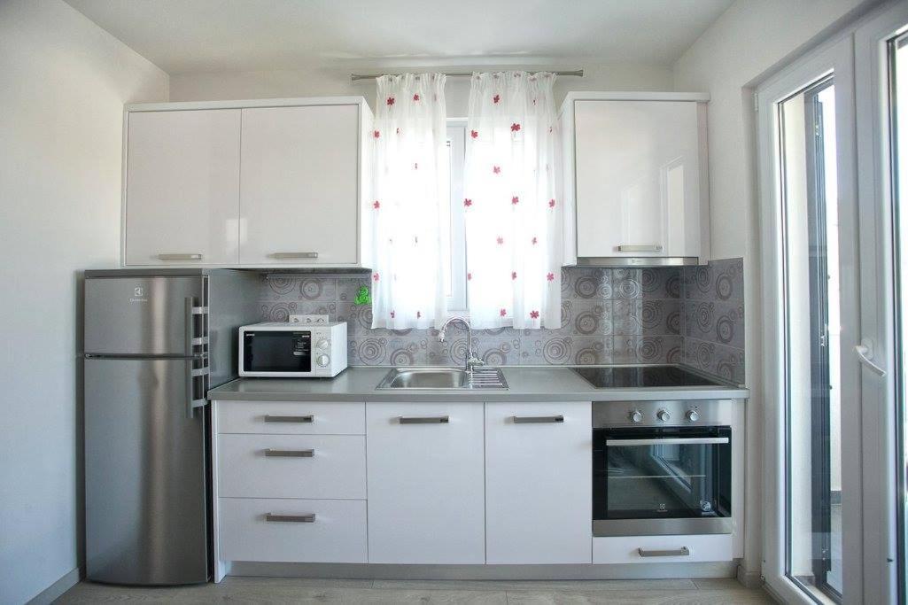 Apartments Bepo Rogoznica  Esterno foto